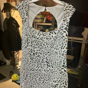Cache leopard dress